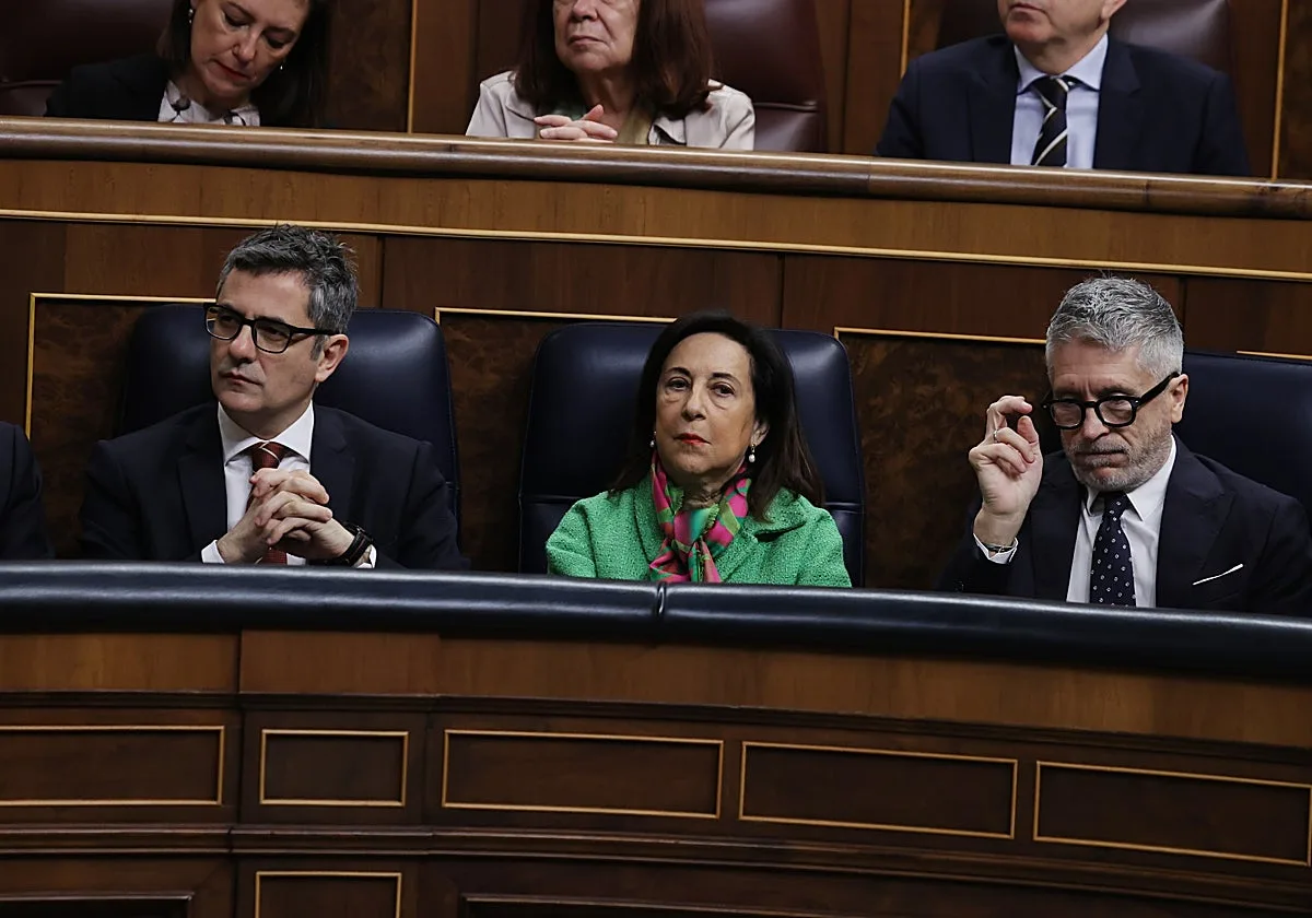 La guerra entre Marlaska y Robles empuja a Sánchez a dejar el mando único en manos del ministro de Política Territorial