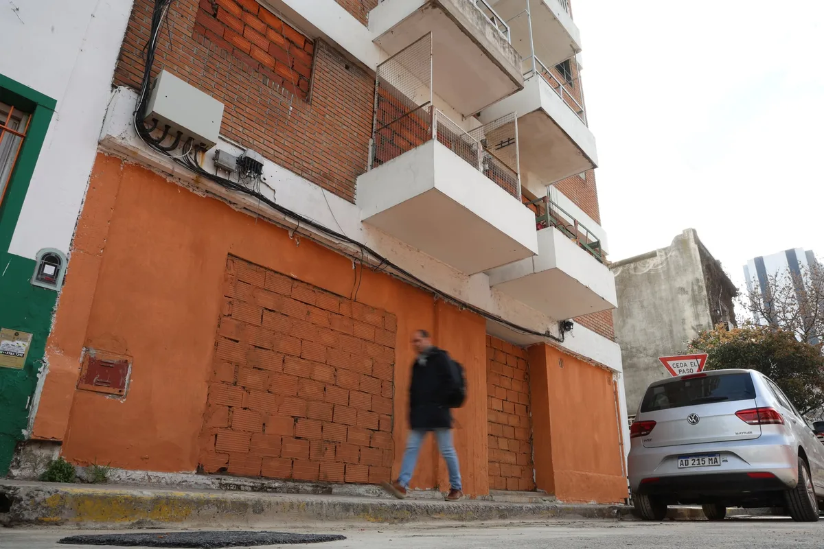 “Eran bulliciosos”: después del desalojo de un edificio ocupado por más de 30 años, volvió la tranquilidad a un barrio porteño