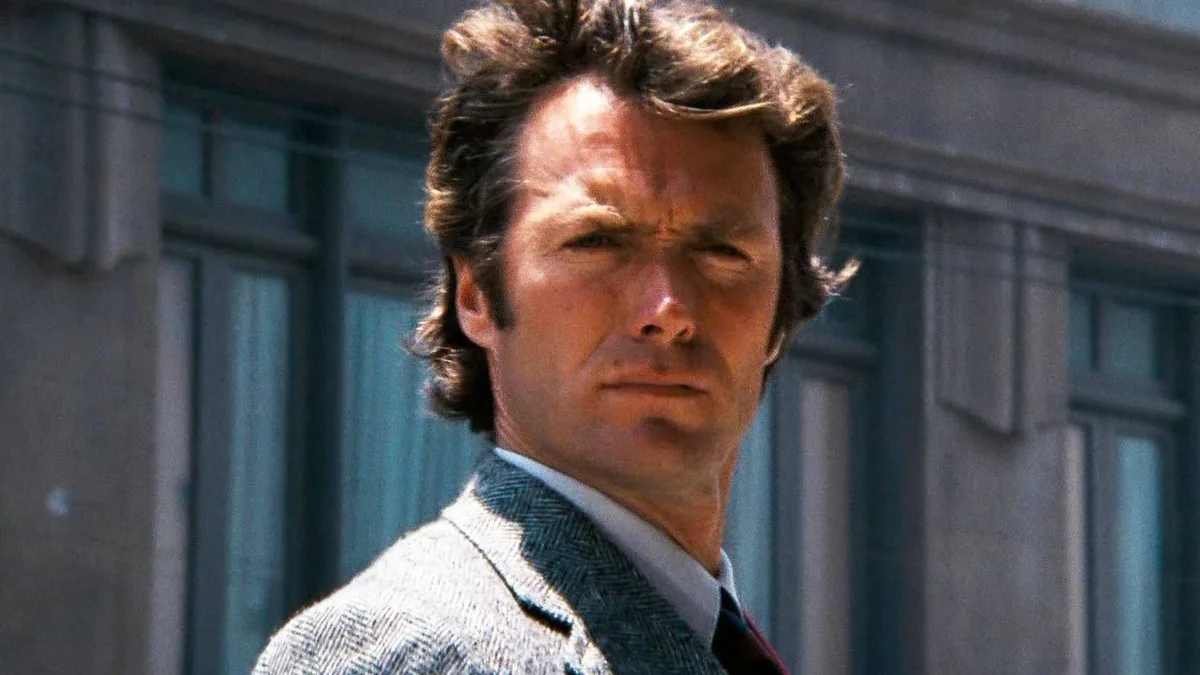 "C'est tellement plus marrant" : depuis 55 ans, c'est le rôle le plus controversé de Clint Eastwood, mais la star de westerns l'assume totalement