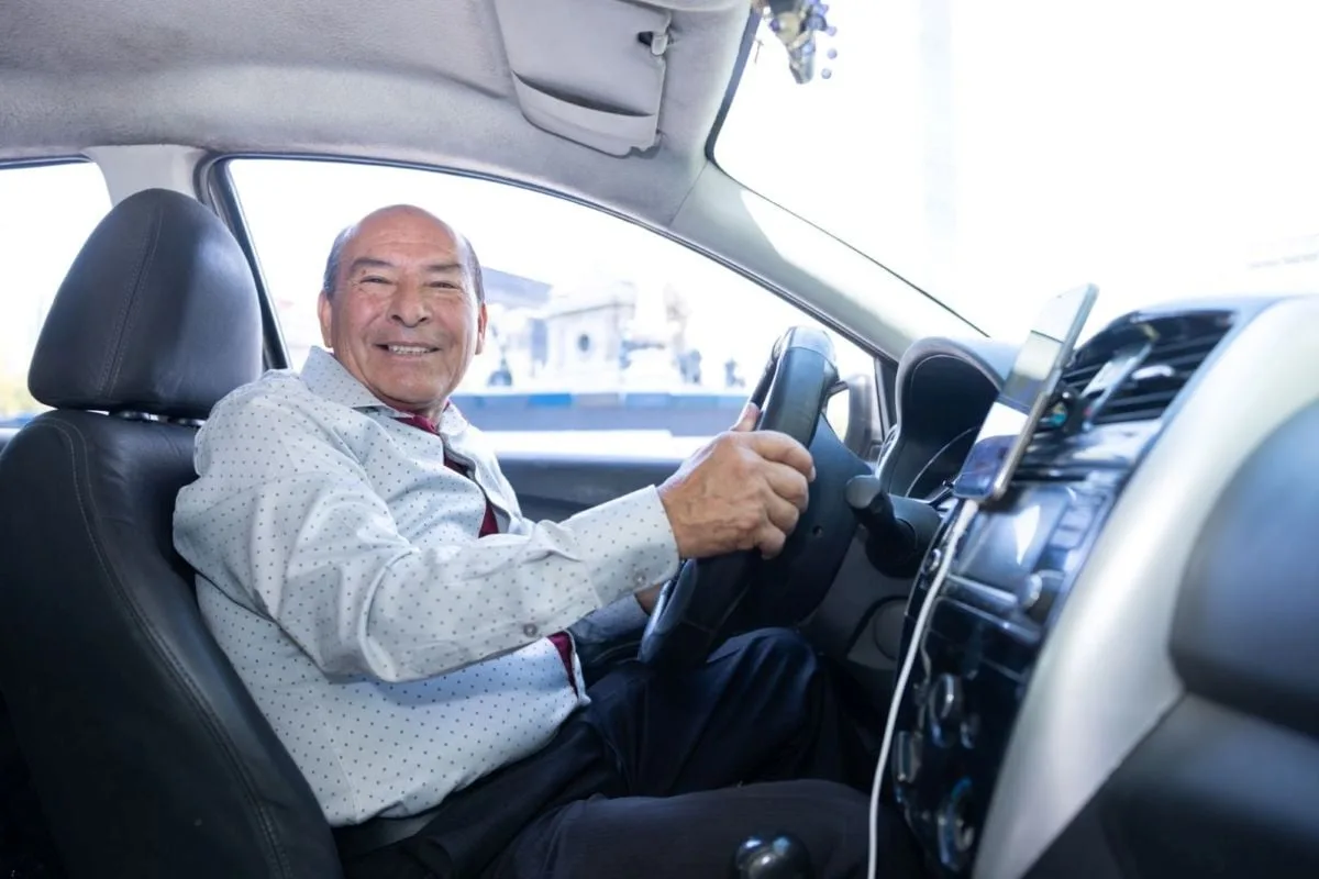 Adultos mayores toman el volante: crece 64% comunidad de conductores de DiDi