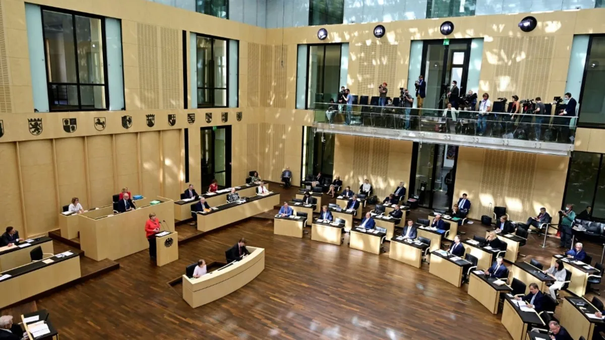 Bundesrat wählt neuen Vorsitz und berät über Steuerreform und frühe Bildung