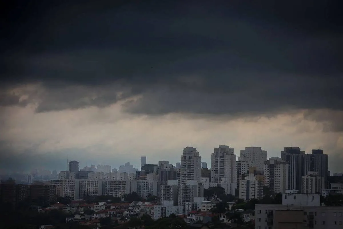 Corpo de desaparecido em enchente em Jandira, na Grande SP, é localizado; vítimas das chuvas chegam a 4