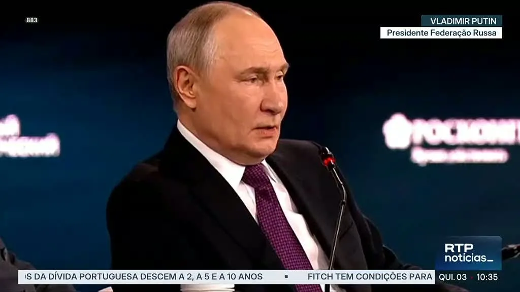 Putin nega défice crítico e apela ao investimento privado