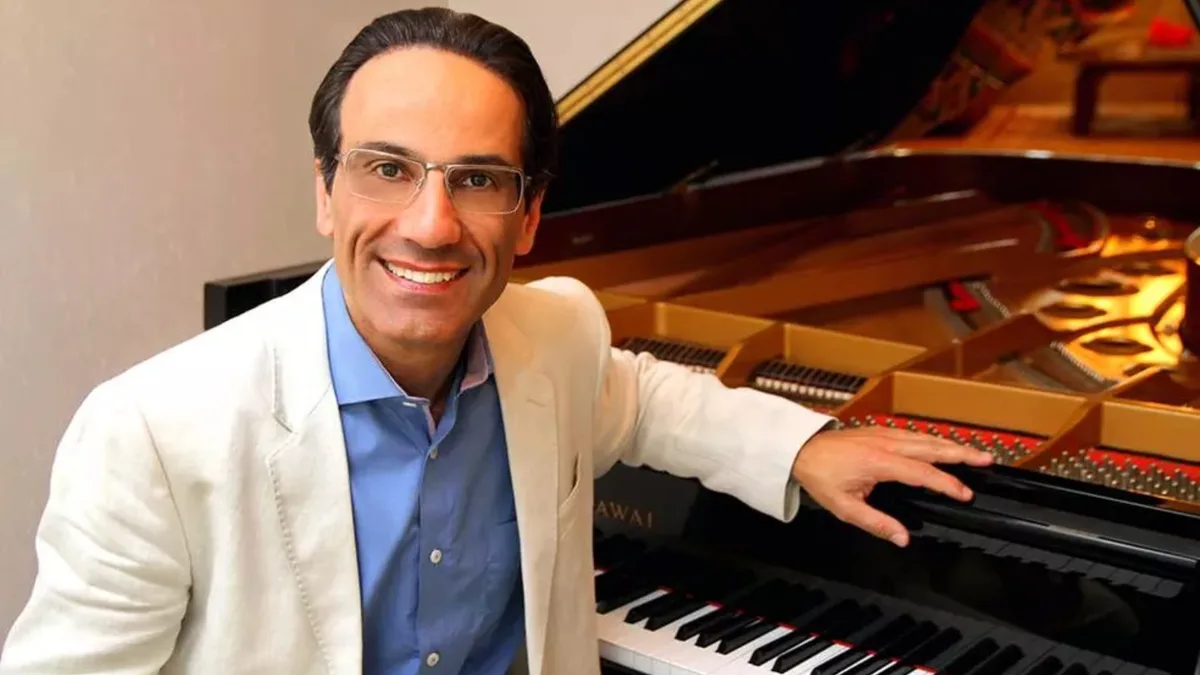 Álvaro Siviero apresenta recital dedicado a Chopin no Theatro da Paz, em Belém