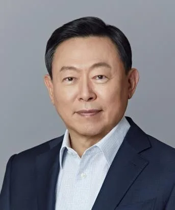 신동빈 회장, 롯데쇼핑 주식 11만8천주 장내 매도