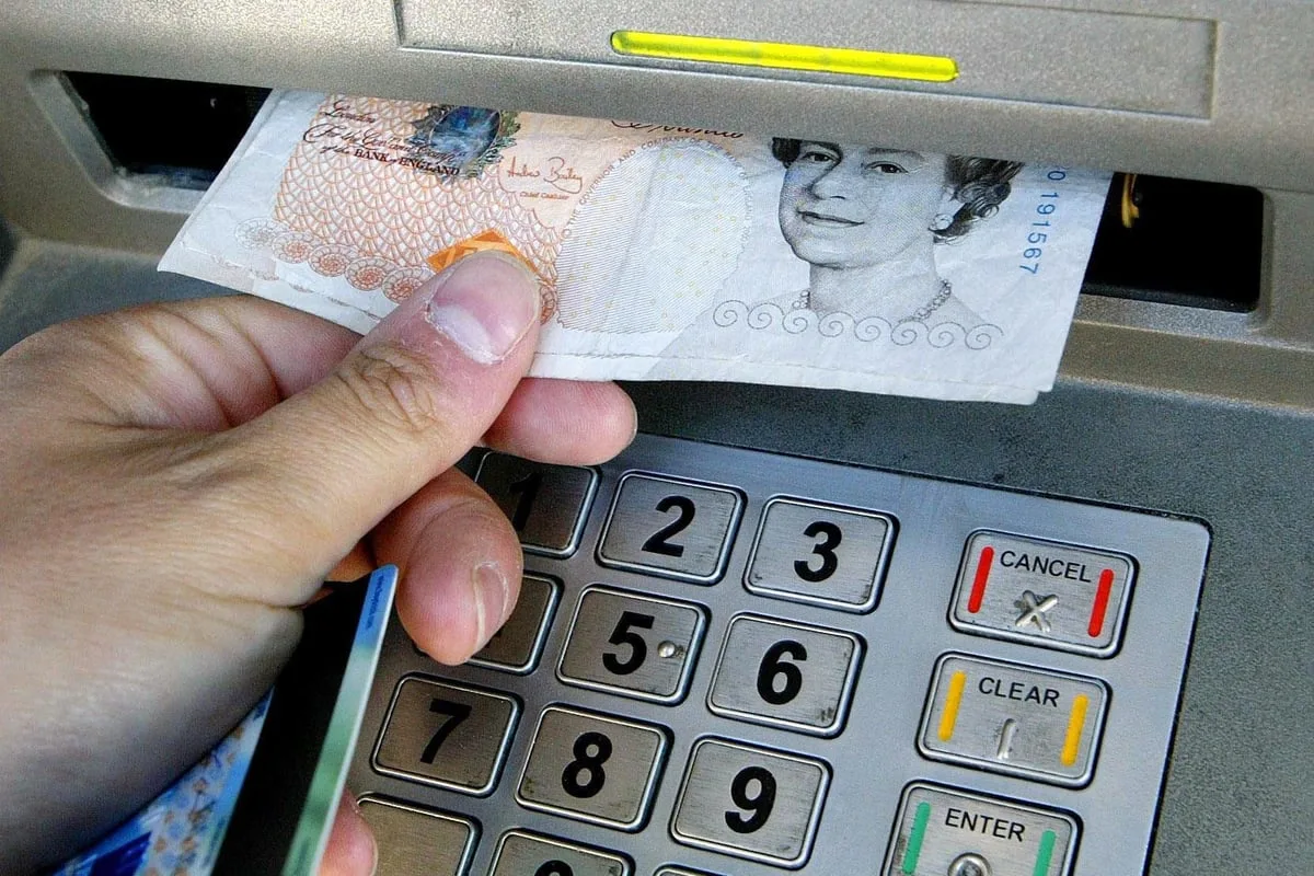 Cash expected to make up just 4% of payments by 2035 as digital innovation grows