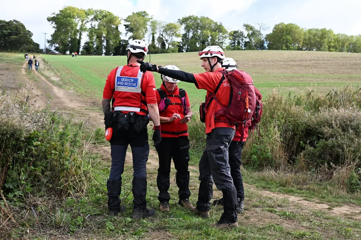 Hundreds of volunteers join search to find missing three-year-old Noah