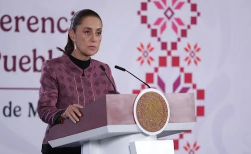 Sheinbaum alista revisión a nuevas medidas sobre "turismo de maternidad" en EU; "son muy pocos casos", señala