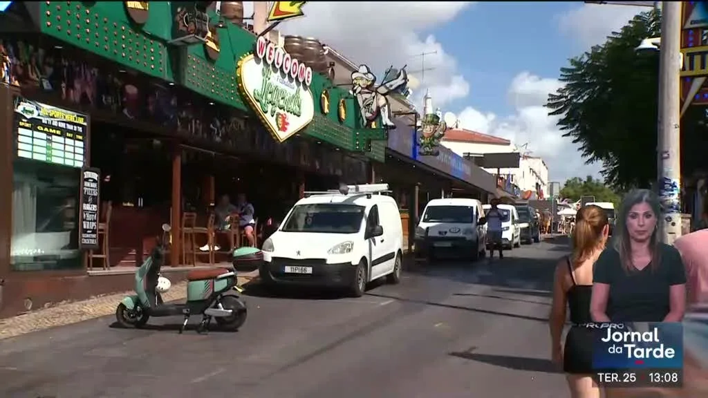 Albufeira. Horário de bares e discotecas foi reduzido em junho