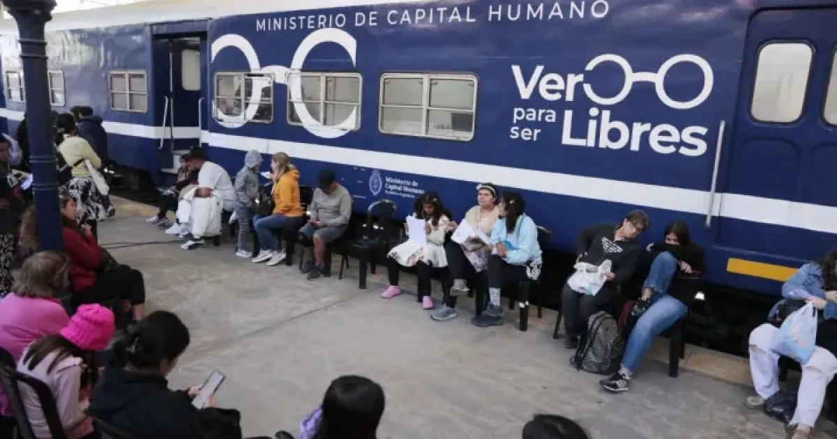 El Tren Sanitario 9 de Julio llegó a Darwin: atención médica gratuita y trámites hasta el 30 de octubre