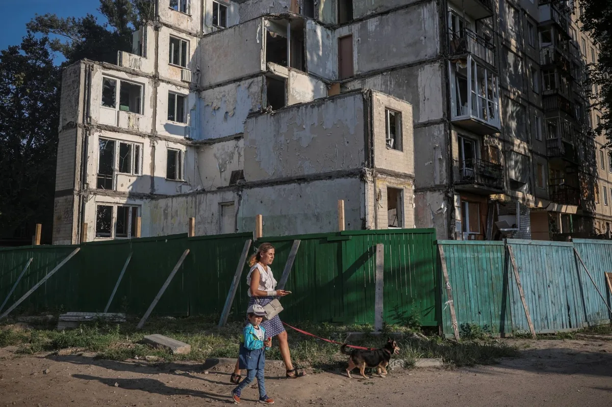 Facing invasion and abuse, vulnerable mothers take refuge in Kyiv shelter