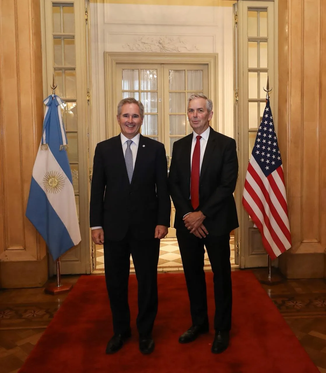 Un funcionario de Trump destacó el rumbo económico del Gobierno y pidió que se ratifique el acuerdo comercial para bajar aranceles a bienes de EEUU