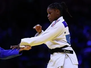 Mondiaux de judo. Battue en finale sur ippon, la Française Kaïla Issoufi repart avec la médaille d’argent