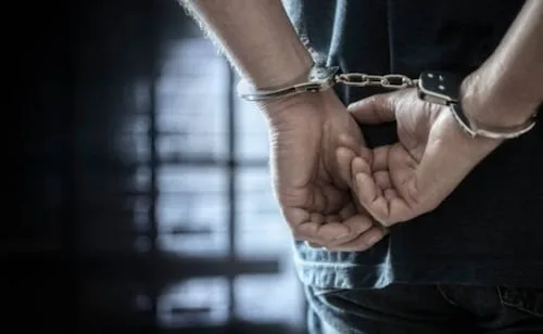 Capturan a presunto sicario de grupo delictivo Los Mezcales en Colima; estaría relacionado con hechos de violencia en distintos puntos del estado
