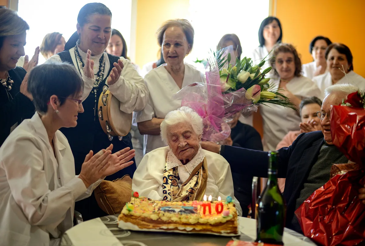 El proyecto que busca saber por qué en Ourense la gente vive tanto tiempo: la región gallega tiene 435 centenarios