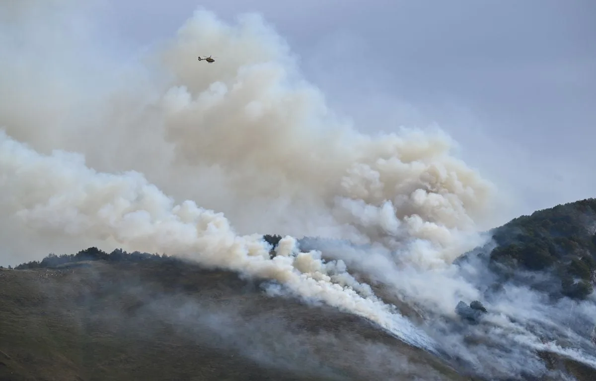Ardèche : Un important de feu de forêt en cours, 30 hectares déjà brûlés