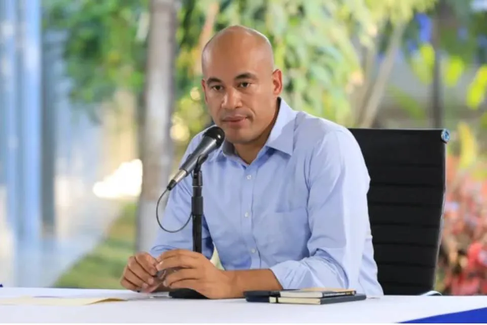Según Héctor Rodríguez matrícula educativa subió: infla la cifra de 5,5 a 6,9 millones