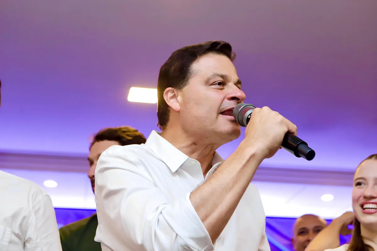 Eleições 2026 no PR: Sandro Alex tem agenda com representantes de segurança, saúde e turismo