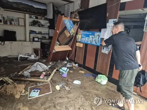 거제 17일 0∼6시 508.8㎜ 극한호우…전 시민에 선제 대피권고도