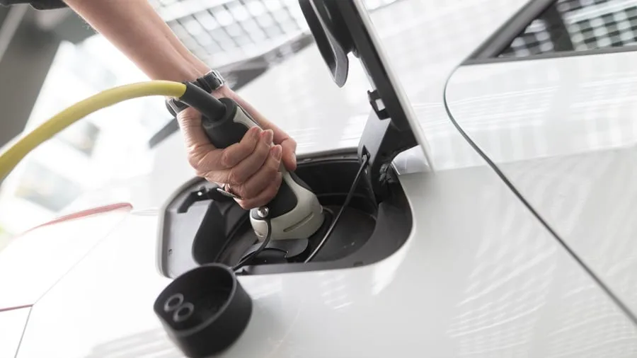 Elektromobilität: Jeder sechste Neuwagen in der EU fährt rein elektrisch