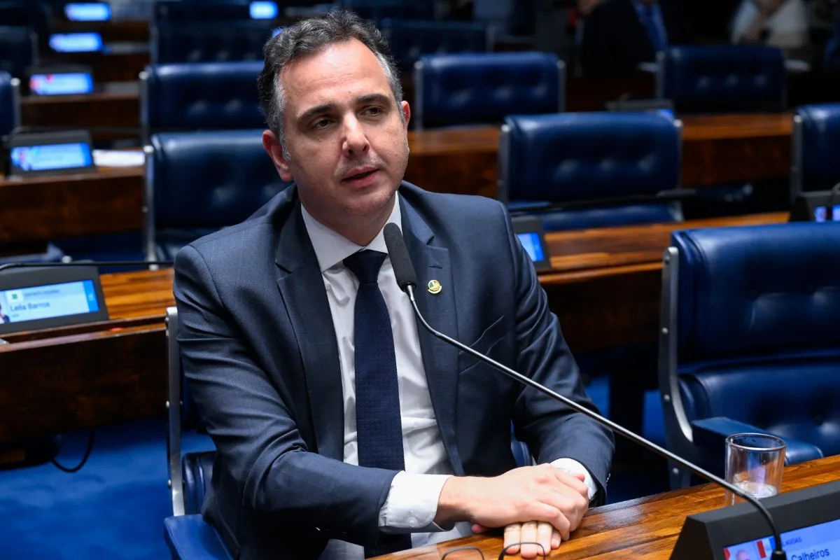 Senado aprova indicação de Rodrigo Pacheco ao TCU