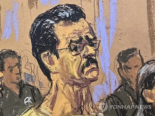 미 검찰, 베네수 마두로 미국인 고문 혐의로 추가 기소