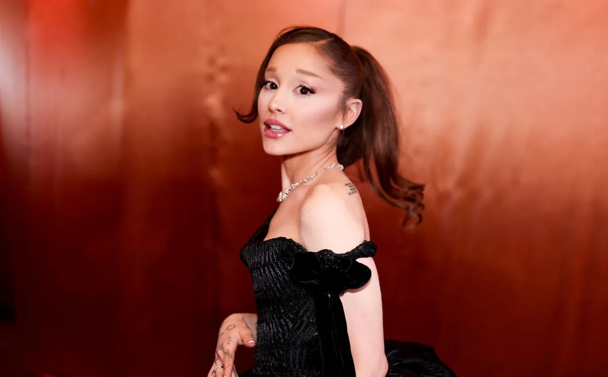 Ariana Grande Gets Stuck in Elevator After Final Eternal Sunshine Show
