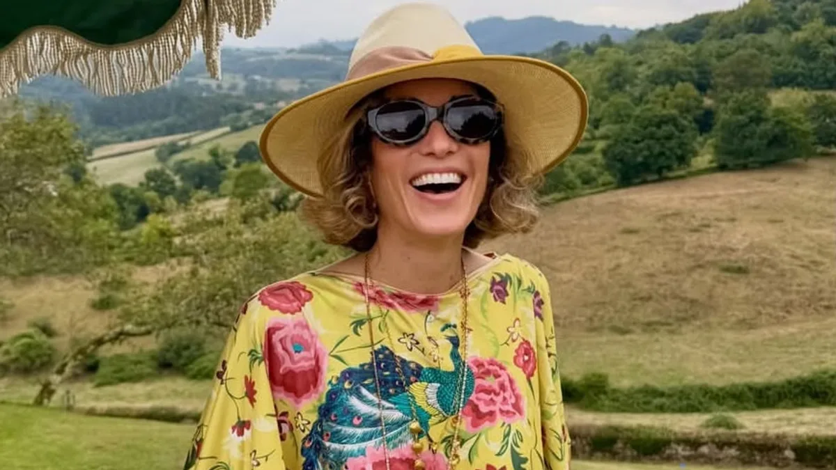 Sombrero de rafia de lunes a domingo: Inés de Cominges, la aristócrata que lo luce en todos sus planes (casuales y elegantes)