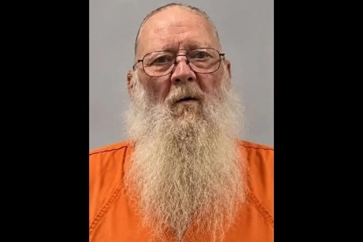 A fight over a bandana might have led to a cold-case murder in rural West Virginia, cops say
