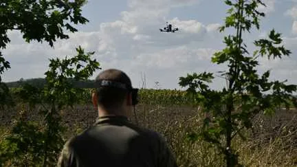 "Je vis sous terre" : le calvaire du PDG d'une entreprise allemande, menacé de mort pour avoir vendu des drones à l'Ukraine