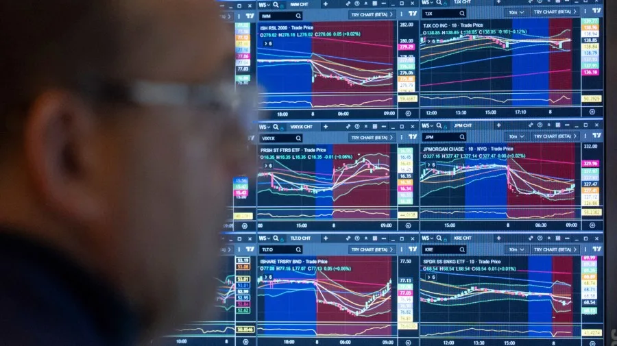 The economic impact of the AI buildout and surging US bond yields
