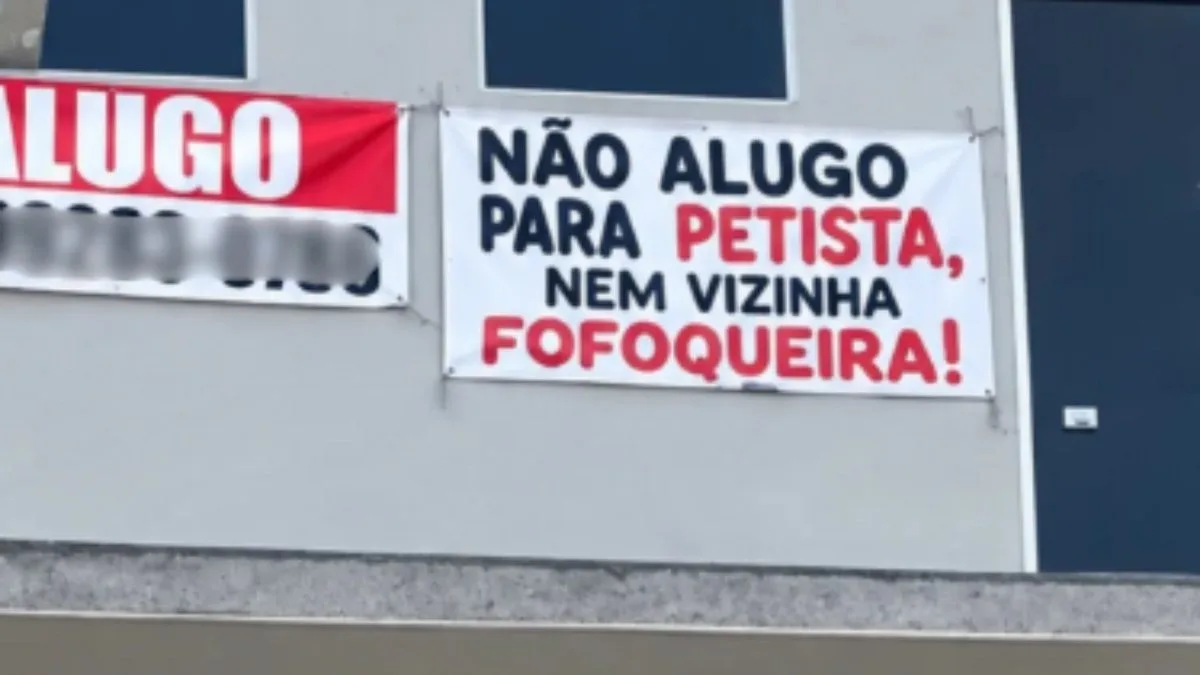 Dono de apartamentos coloca faixa com recado ‘não alugo para petista’ em SC e divide opiniões nas redes sociais