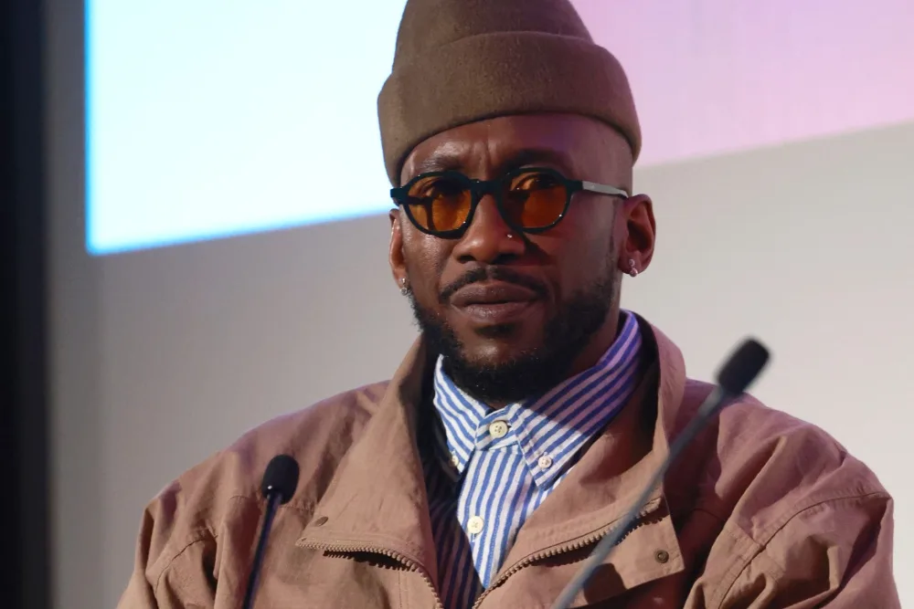 Mahershala Ali Cries Recalling ‘Moonlight’ Scene, Keeps Quiet on ‘Spider-Verse’ at London Talk: ‘I’ve Got to Be Careful’