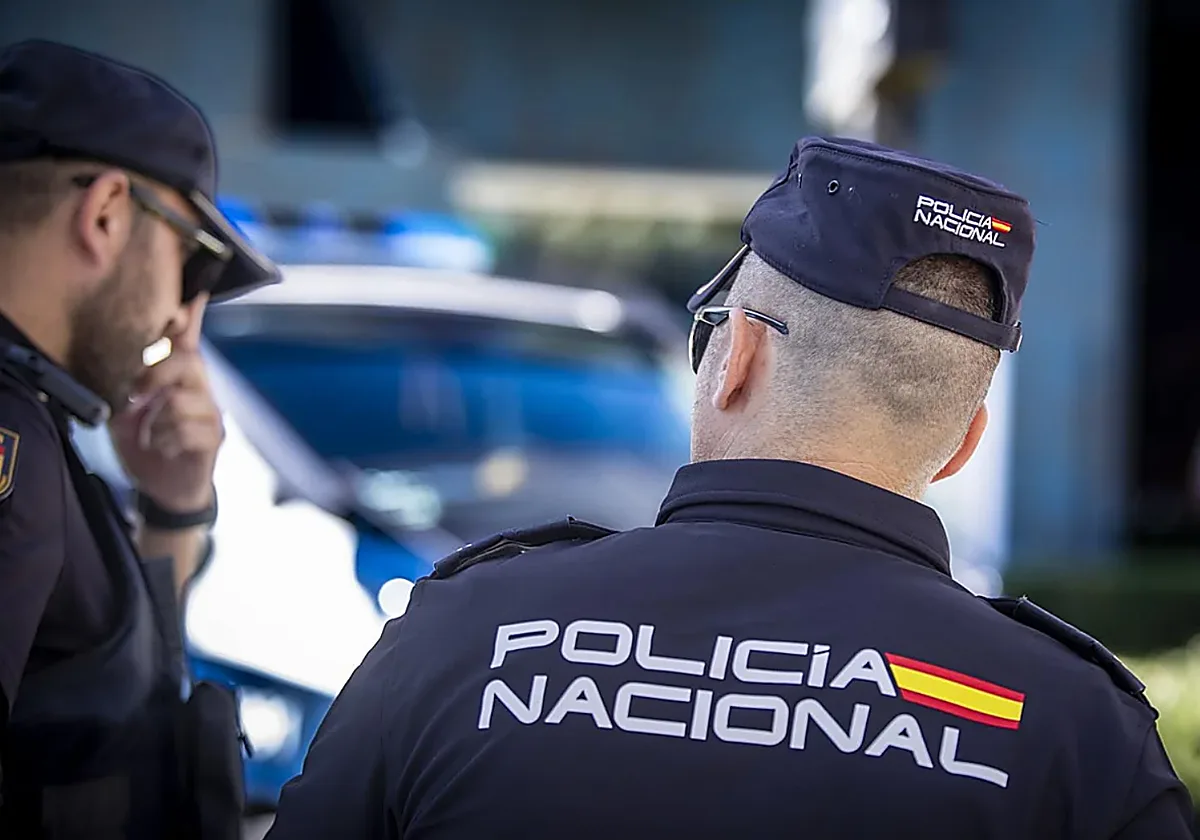 Detenidos con 21 kilos de heroína en bolsas de supermercado en la cafetería de un hotel de Gran Canaria