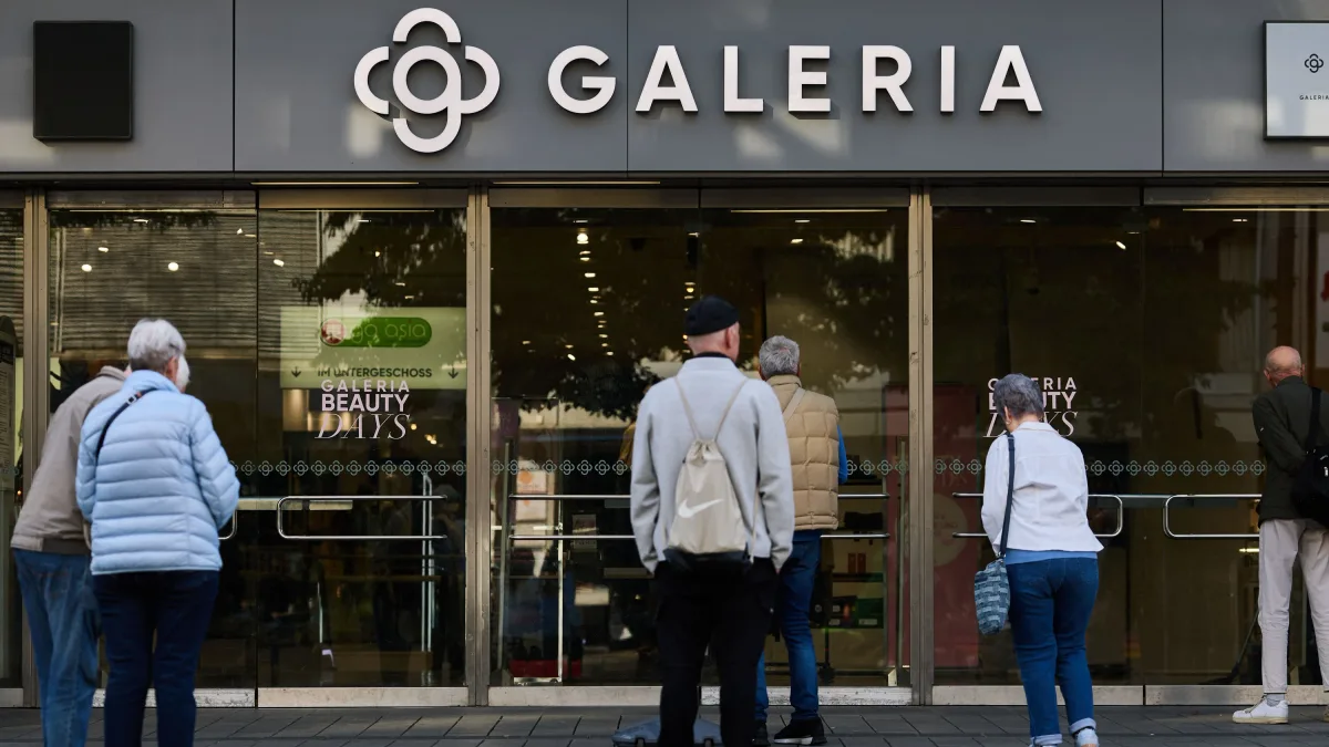 Insolvenzgeld für Mitarbeiter: Galeria hangelt sich ins Weihnachtsgeschäft