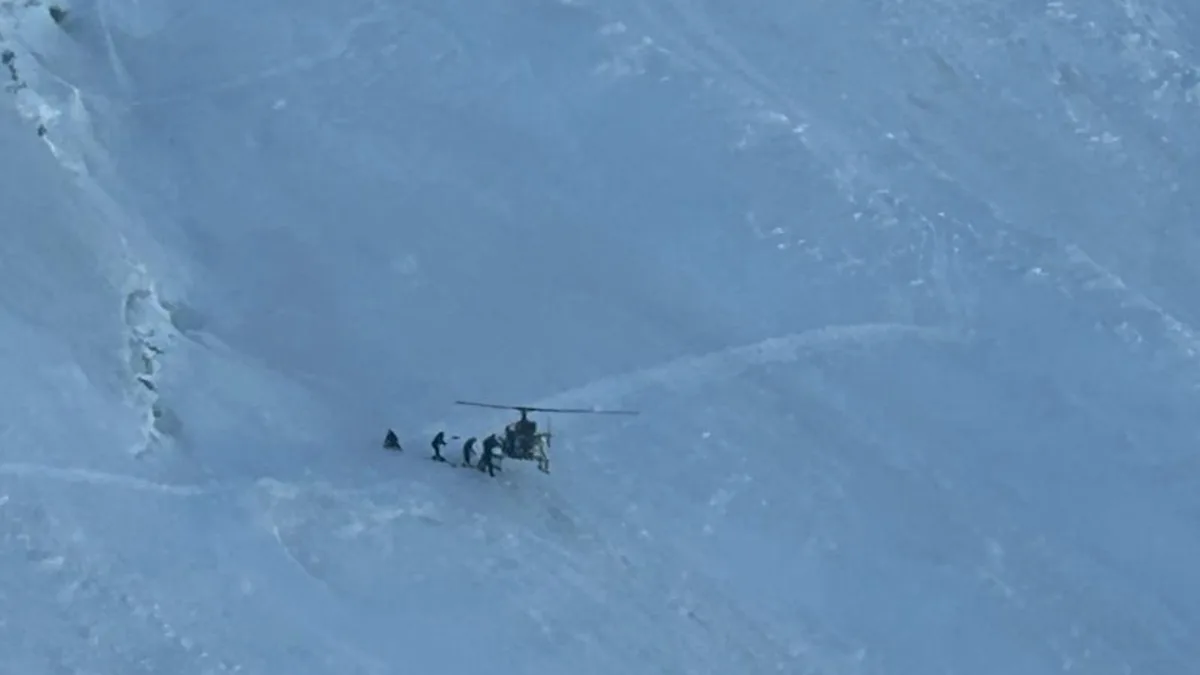 Indian Army pilots pull off daring rescue at 18,600 feet near Nun Kun