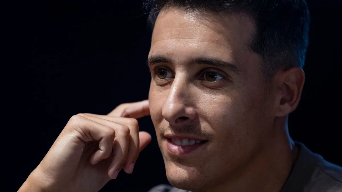 “Mi mujer se quedó embarazada y rompí un contrato para ir al Betis”