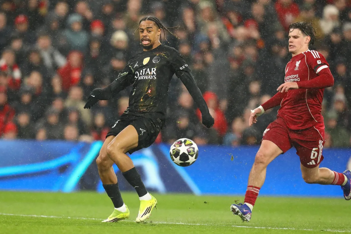 El extremo francés Bradley Barcola firma por el Liverpool