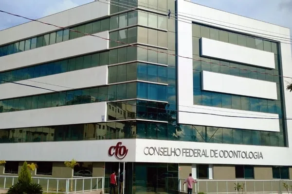 CFO anuncia recurso contra decisão que anulou resolução sobre Harmonização Orofacial