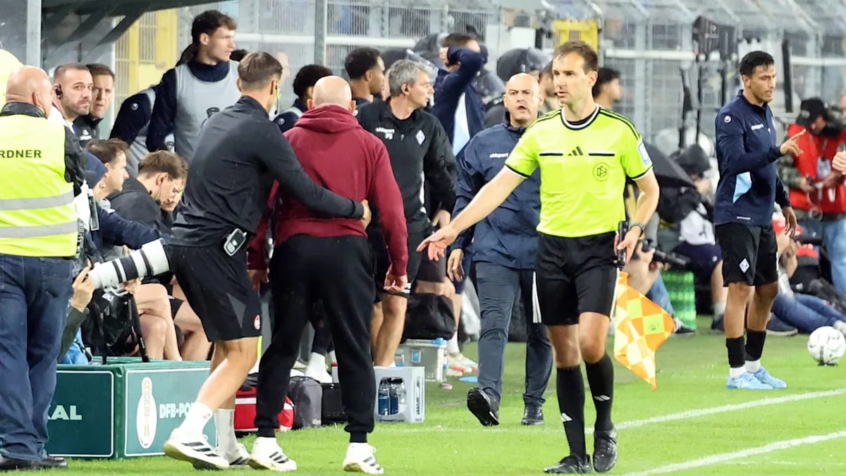 „Ich bin kein Heuchler“ - Handschlag-Eklat nach Skandal-Derby