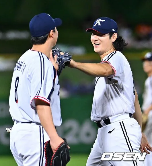 '미쳤다' 전광판 구속 164km 경악! 韓괴물투수 등장→대만야구 충격 빠졌다 “지금껏 보지 못한 공, 정말 압도적” [오!쎈 오카자키]