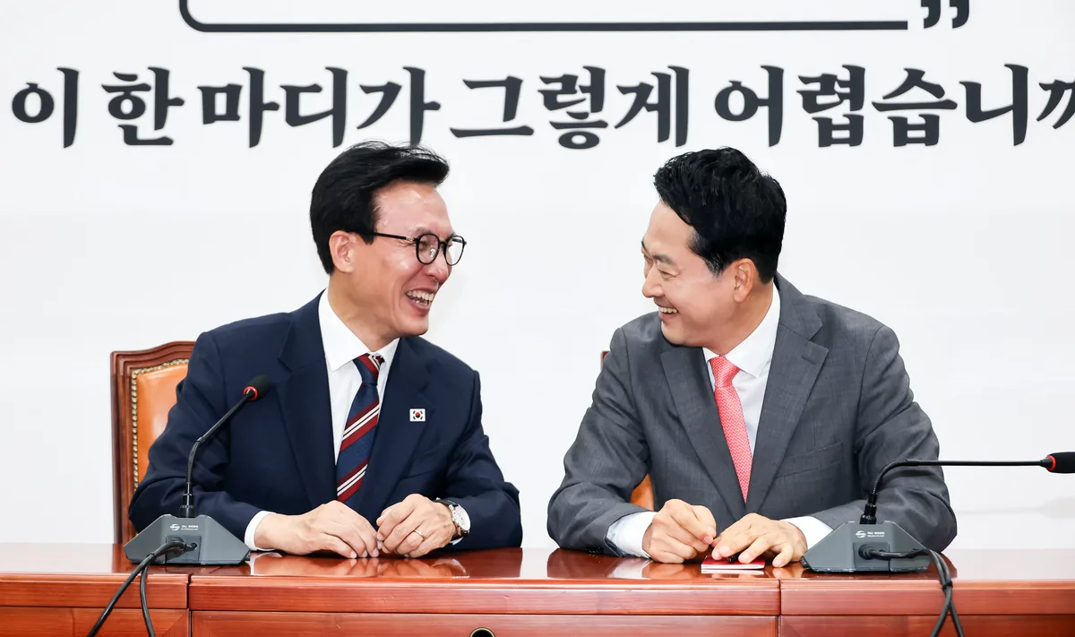 김민석·장동혁 “여야 대화 정례화 넘어 수시화” 공감대
