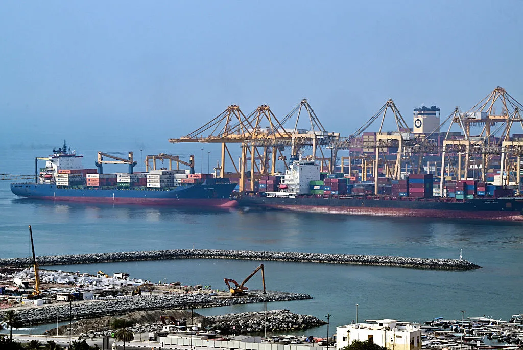 UAE Suspends Trade With Iran After Reported Missile Strikes