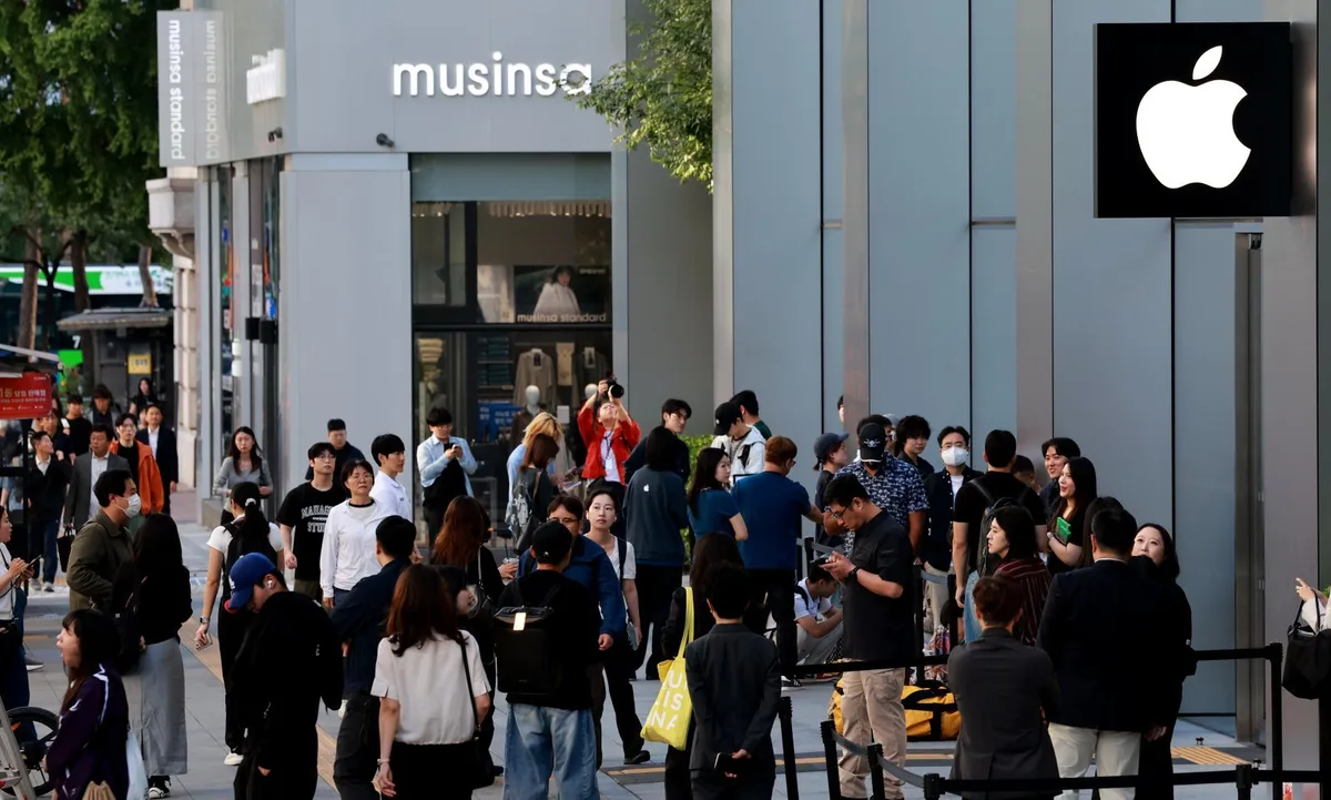 아이폰18 일반형, 11월 말 생산 시작설…내년 3월 출시 전망