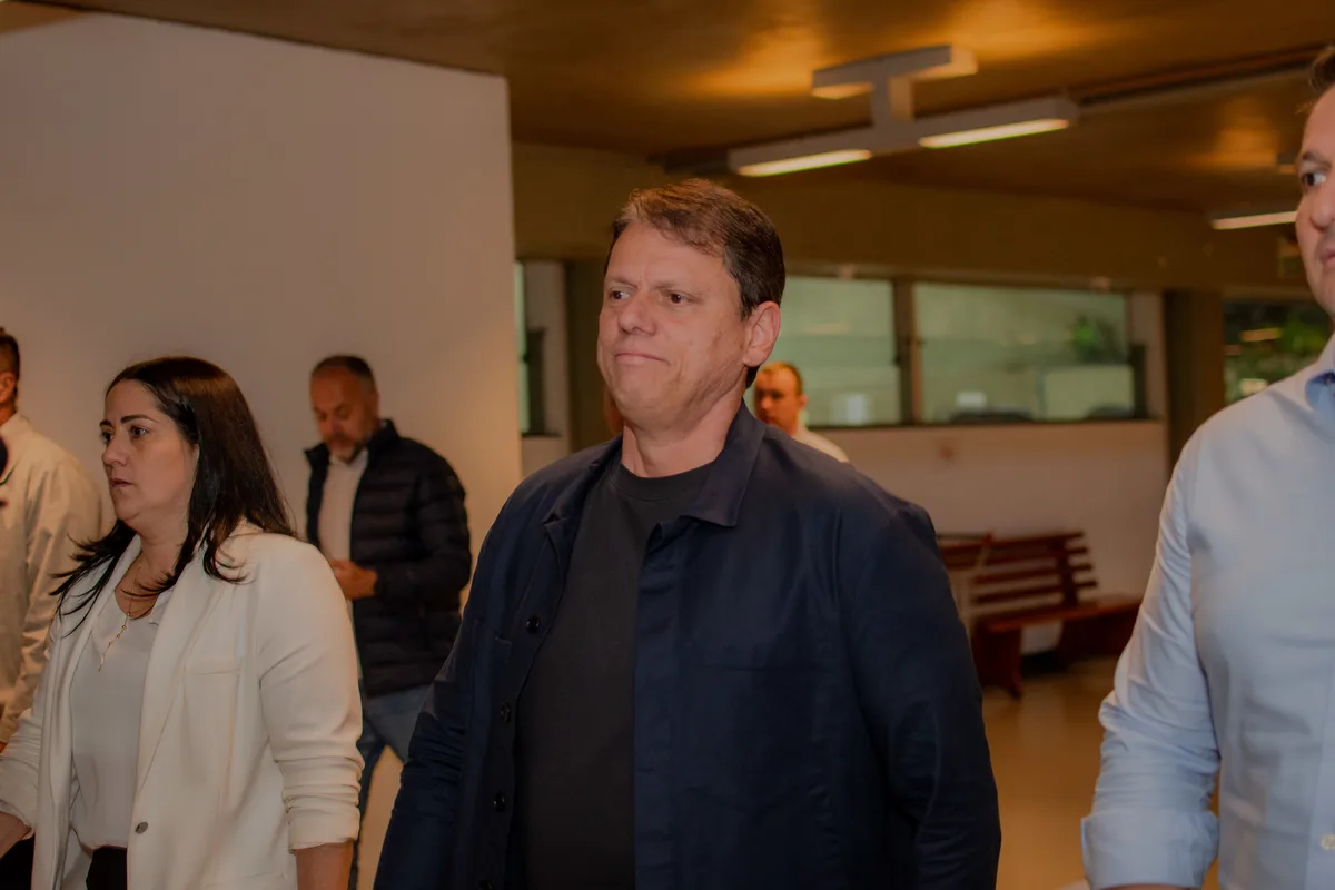 Quaest: Tarcísio lidera em SP com 40%, contra 27% de Haddad