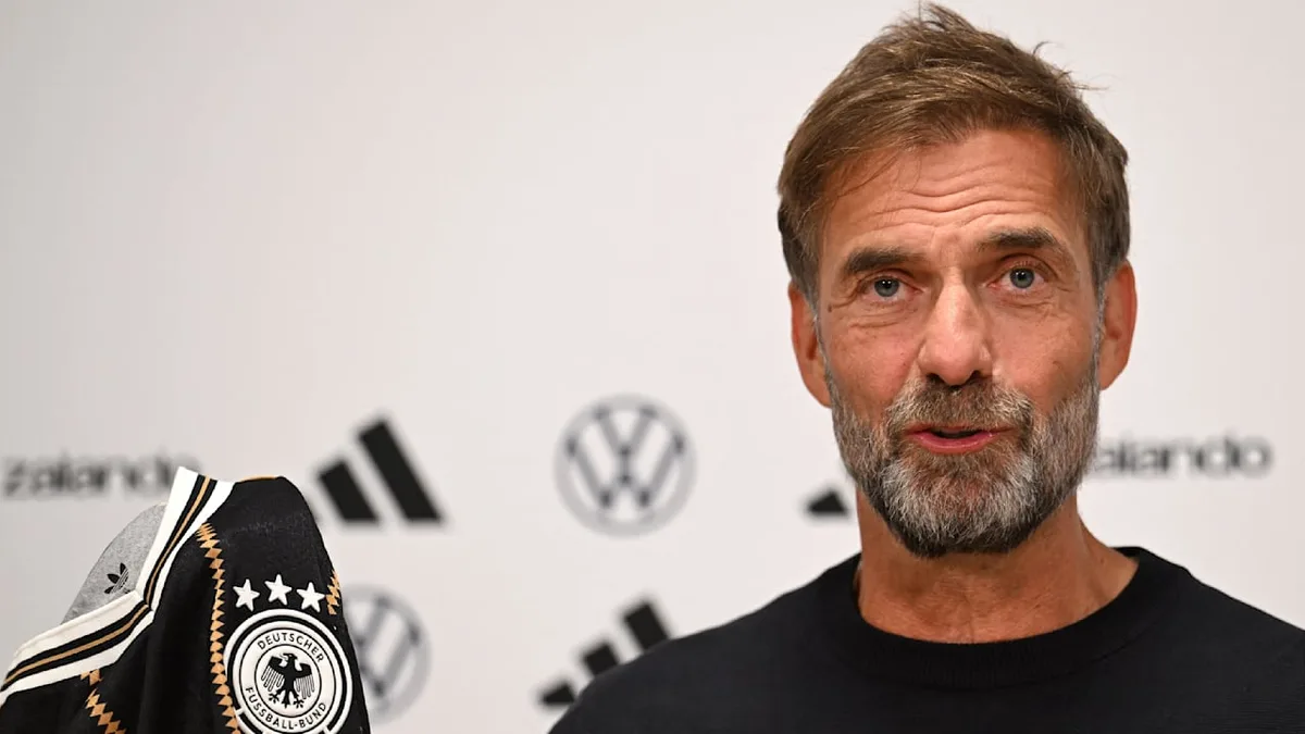 Es gibt zwei Gründe! - Uefa verbietet erstes Klopp-Trikot
