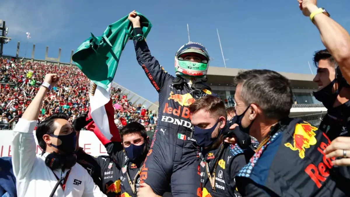 Afición mexicana dedica mensajes emotivos a Checo Pérez y lo vuelven tendencia en las redes sociales