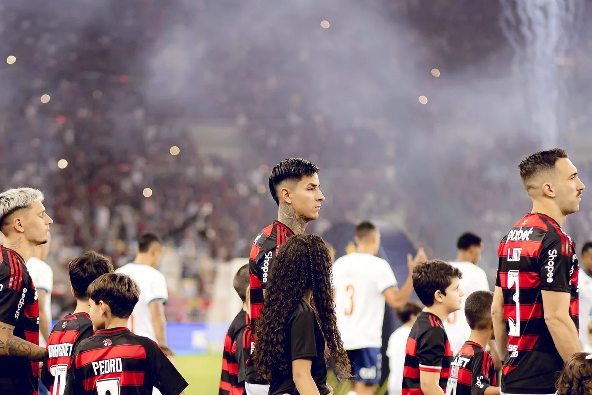Jogador do Flamengo é liberado para pegar o Bahia após decisão do STJD