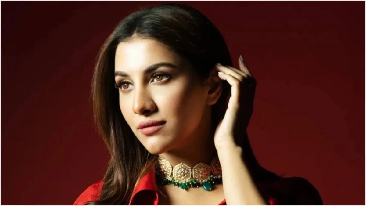 Samuk: Rukmini set for Hindi debut opposite Akshay
