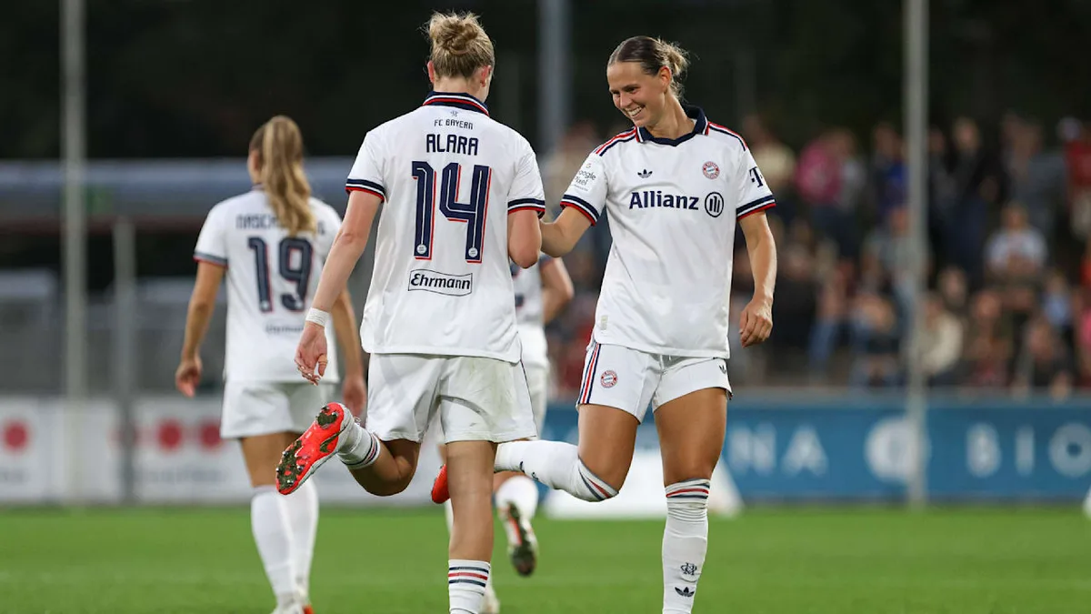 Seit 45 Spielen ungeschlagen - Bayern-Frauen drehen Spiel in Leverkusen